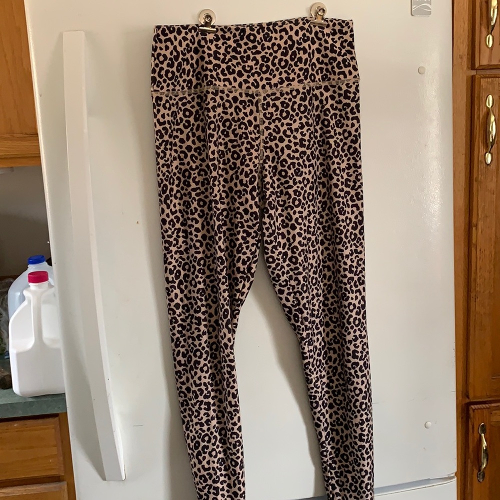 Forever 21 cheetah leggings
